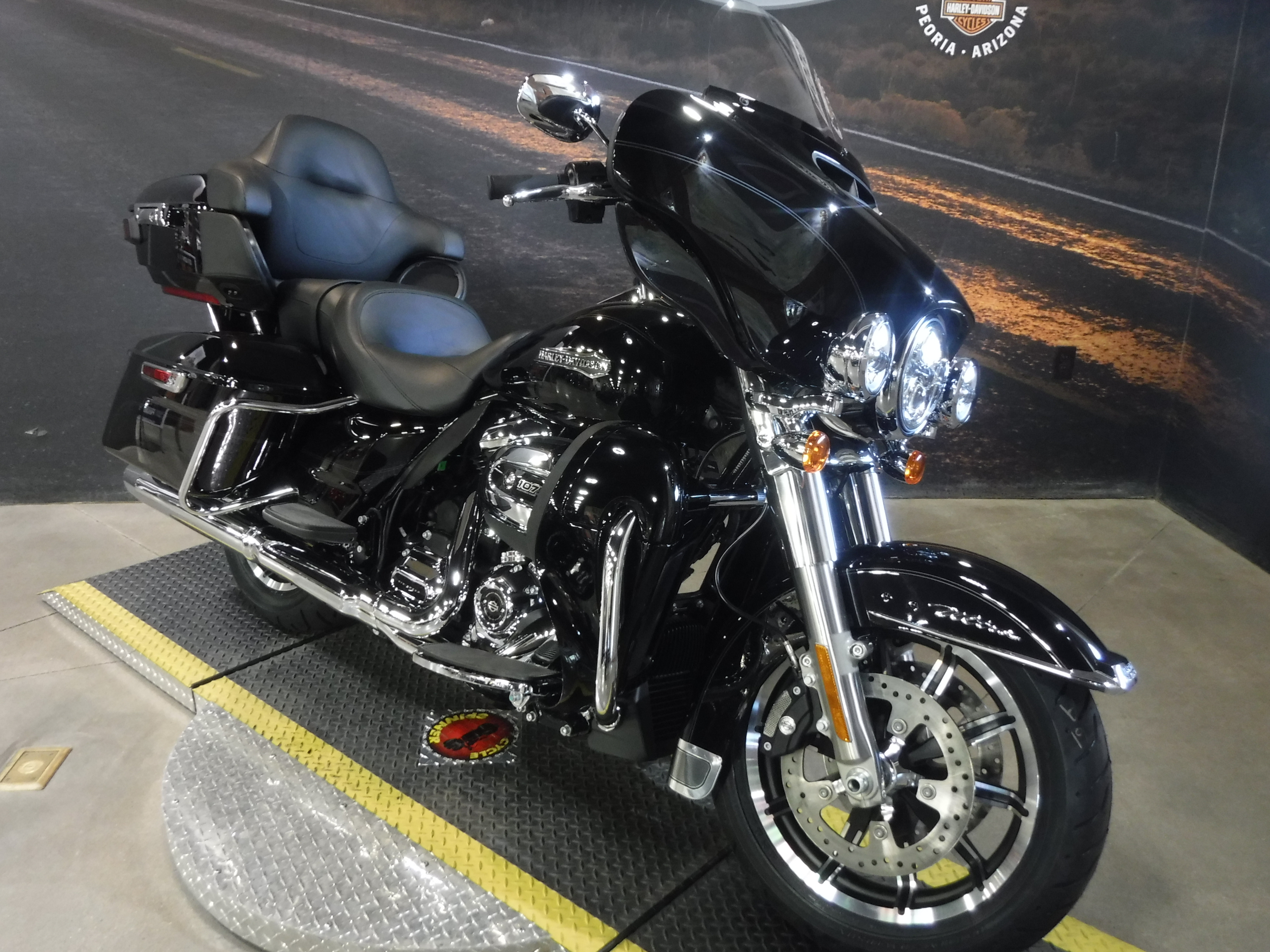 Pre-Owned 2019 Harley - Davidson Electra Glide Ultra Classic 
